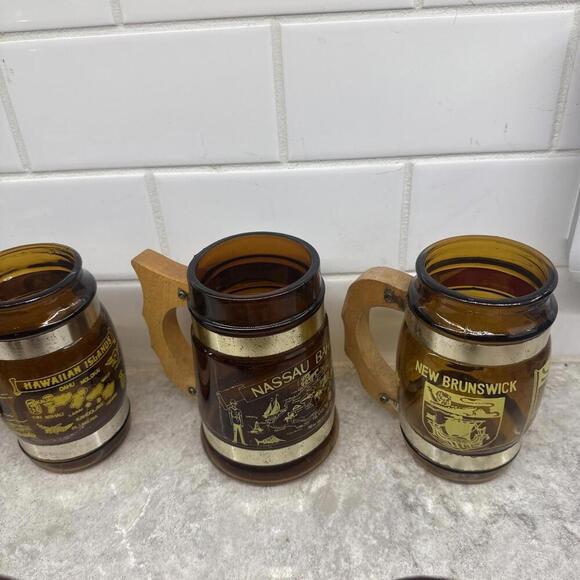 Lot of 9 Vintage Siesta Ware Souvenier Brown Barrel Glass Mugs w Wood Handles - Picture 3 of 13